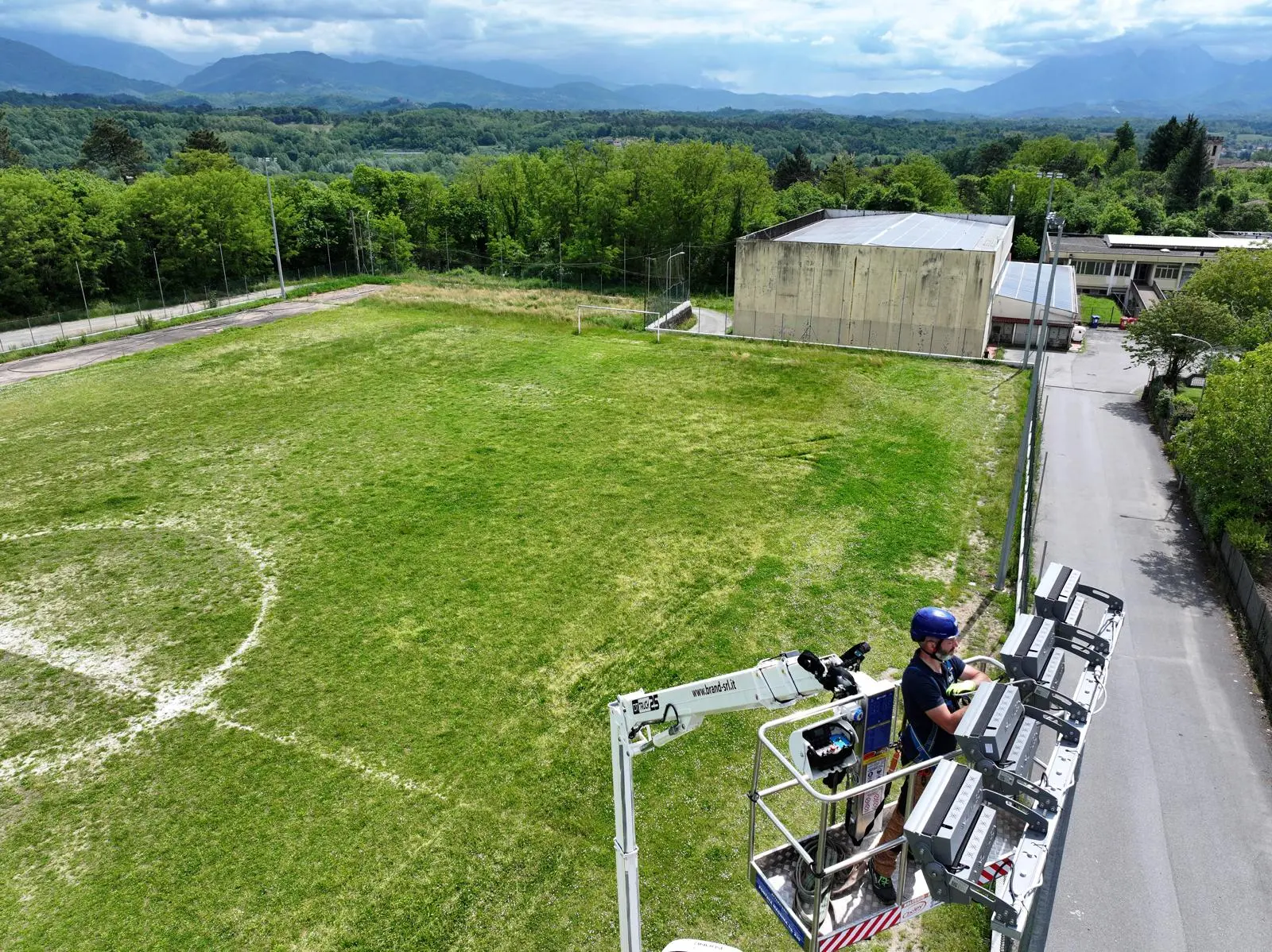 impianti elettrici civili industriali commerciali La Spezia Massa Carrara