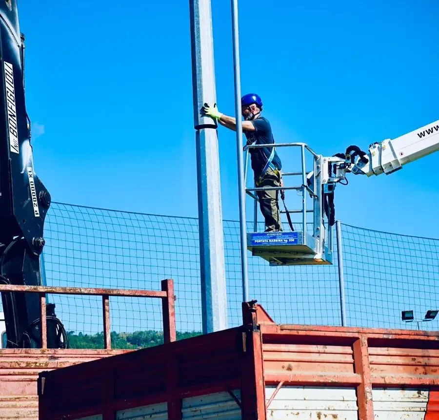 impianti elettrici civili industriali commerciali La Spezia Massa Carrara